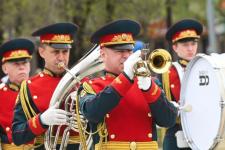 В Тюмени прошел митинг в честь годовщины присвоения звания "Город трудовой доблести"