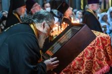 Икону Казанской Божией Матери встретили в Свято-Троицком мужском монастыре в Тюмени