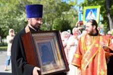 Икону Казанской Божией Матери встретили в Свято-Троицком мужском монастыре в Тюмени