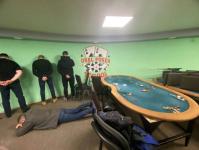 В Тюменской области задержали участников ОПГ, организовавших сеть нелегальных игорных заведений