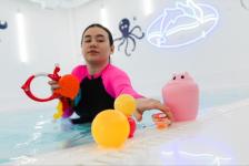 В Тюмени открыли первый бассейн с переливной системой для малышей