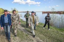 Александр Моор проверил ход работ по подготовке к паводку в Тобольске