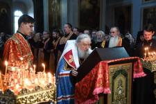 Икону Казанской Божией Матери встретили в Свято-Троицком мужском монастыре в Тюмени