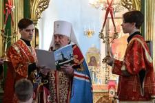 Икону Казанской Божией Матери встретили в Свято-Троицком мужском монастыре в Тюмени