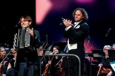 Попурри 11 чемпионов мира по аккордеону и баяну впервые прозвучало в Тюмени