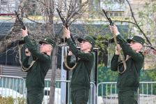 В Тюмени прошел митинг в честь годовщины присвоения звания "Город трудовой доблести"