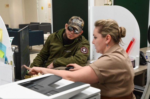 Тюменский фонд "Защитники Отечества" за год помог тысячам ветеранов СВО и их родственникам