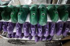 Обувь по индивидуальным заказам шьет тюменское социальное предприятие