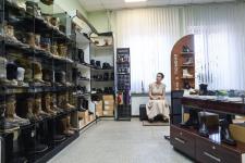 Обувь по индивидуальным заказам шьет тюменское социальное предприятие