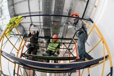 На новом корпусе ТюмГУ установят 42 колонны с декоративными элементами