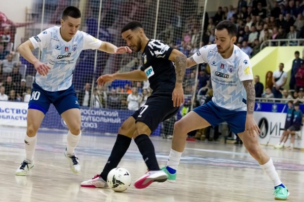 МФК "Тюмень" претендует на бронзовые медали PARI-Суперлиги