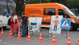 Акция "Трезвая пятница" прошла на Цветном бульваре в Тюмени