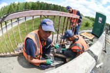 В Тюмени на двух путепроводах применят современную технологию устройства деформационных швов