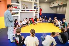 В Тюмени открыли детский образовательно-спортивный клуб "НеШкола"