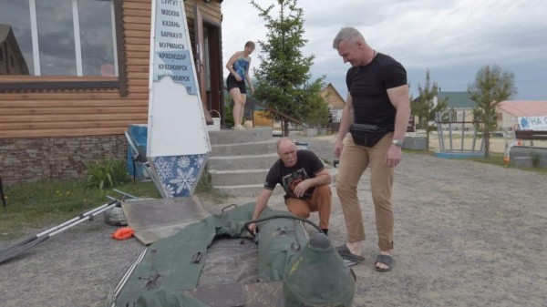 Тюменские "моржи" планируют проплыть по Ладожскому озеру в рамках проекта "Дорога жизни"