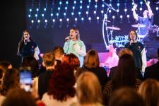 Около 150 лучших специалистов молодежной политики наградили в Тюменской области