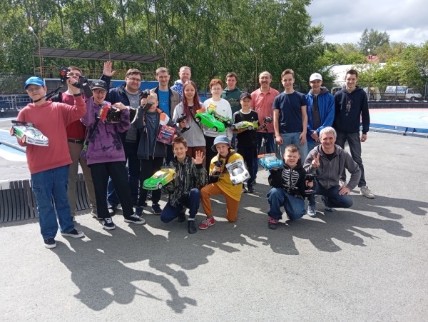 Лучших спортсменов-автомоделистов области определили в Тюмени