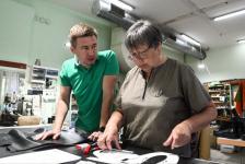 Обувь по индивидуальным заказам шьет тюменское социальное предприятие