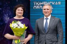 Александр Моор поблагодарил викуловчан за самоотверженность в борьбе с паводком