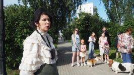 Йоркширских терьеров, корги и бассет-хаундов привели на экскурсию по истории Тюмени