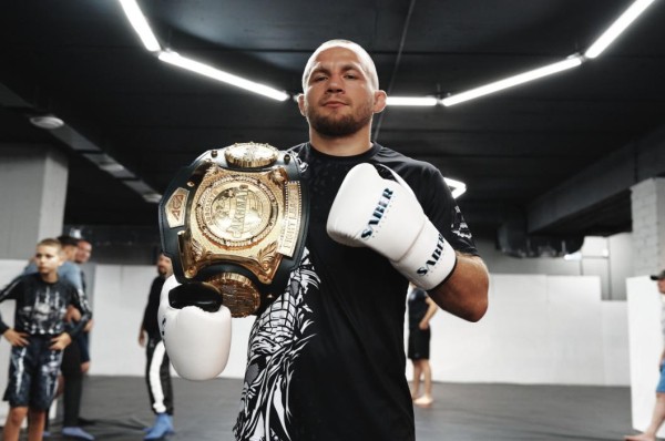 Чемпион ACA ММА Павел Витрук провел мастер-класс в Тюмени