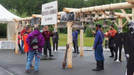 Старт празднику колокольного звона дали в Гилевской роще в день рождения Тюмени 