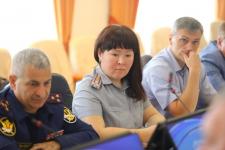 Глава Тюмени предложил "всем миром" решить проблему кибермошенничества 