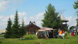 На "Абалакском поле" под Тобольском идут бои древних воинов