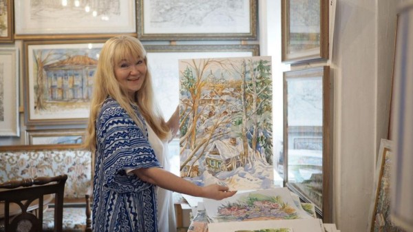 Художник Нина Загребина запустит экскурсии в "Доме акварели" в центре Тюмени