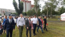 Подворья девяти районов Тюменской области принимают гостей на Сабантуе в парке Заречный