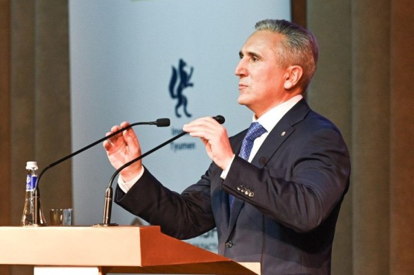 Александр Моор: в Тюменской области всегда делали ставку на малый и средний бизнес