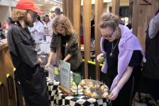 В Тюмени презентовали гастрофестиваль к 80-летию региона В Тюмени презентовали гастрофестиваль к 80-летию региона