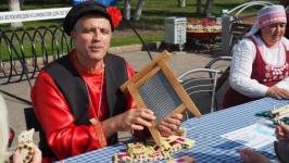 C предприятиями Нижнетавдинского района знакомят тюменцев на Цветном бульваре