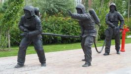 Бульвар Пожарных и спасателей торжественно открыли в Тюмени