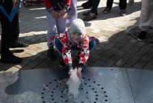 Бульвар  воды с сухим фонтаном и качелями открыли в Тюмени