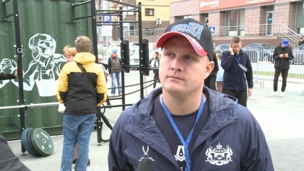 Спортивную площадку для ветеранов СВО открыли у трофейной выставки в Тюмени