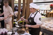 В Тюмени презентовали гастрофестиваль к 80-летию региона В Тюмени презентовали гастрофестиваль к 80-летию региона