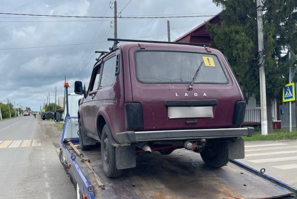 Пьяный житель Тюменской области не смог вспомнить, зачем угнал чужой автомобиль