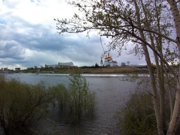 В Тюменской области к 1 октября должны отремонтировать пострадавшие от половодья дома