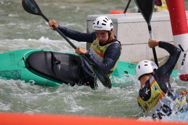 Тюменцы завоевали бронзу всероссийских стартов по гребному слалому