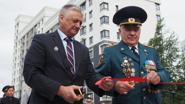 Бульвар Пожарных и спасателей торжественно открыли в Тюмени