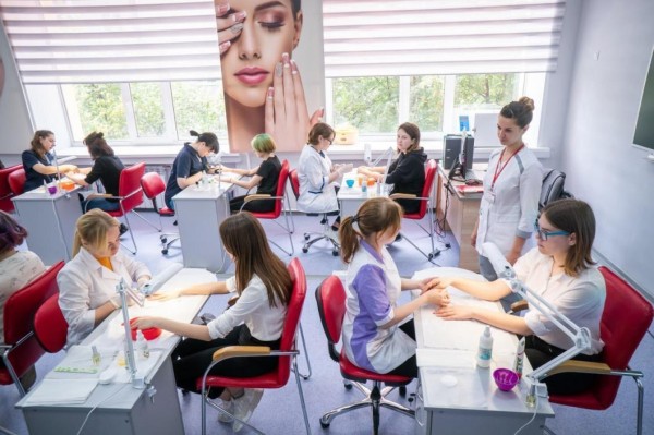 Самые популярные бьюти-процедуры лета назвали в  Тюмени