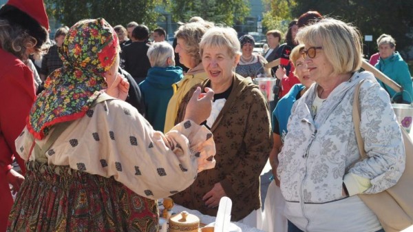 Тюменские пенсионеры презентуют "Бабушкин воркаут" и VR-экскурсии в инфопарке