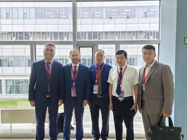 Николай Пуртов на ВЭФ провел переговоры с представителями компаний Индии и Китая 