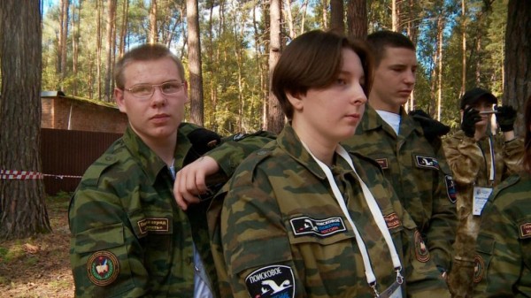 Более 200 поисковиков из пяти регионов отрабатывают навыки на полигоне под Тюменью Более 200 поисковиков из пяти регионов отрабатывают навыки на полигоне под Тюменью