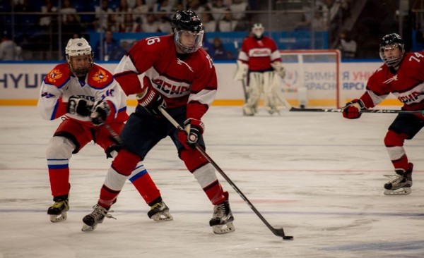 Команды вузов Тюмени и Тобольска встретятся на областных соревнованиях по хоккею