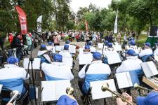 Заводской гудок собрал ветеранов тюменских предприятий в Загородном саду Заводской гудок собрал ветеранов тюменских предприятий в Загородном саду