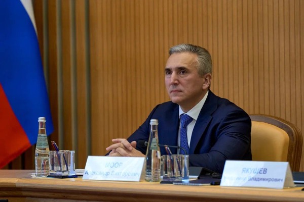 Александр Моор поздравил Руслана Кухарука с избранием на пост губернатора Югры