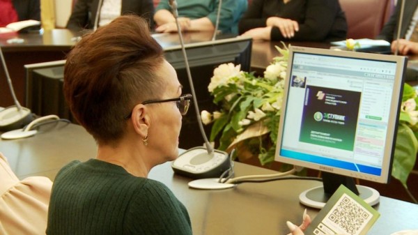 Тюменская область - в числе лидеров по внедрению мобильного приложения оперативной помощи детям