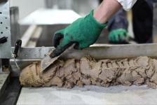 Тюменская компания наладила выпуск импортозамещающей мраморной штукатурки